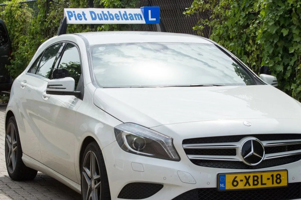 Pietdev VERKEERSSCHOOL PIET DUBBELDAM B.V. in Barendrecht